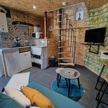 Mini House In Beauce Apartment Toury Exterior photo