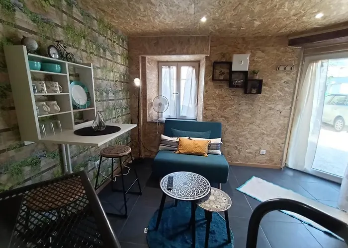 Mini House In Beauce